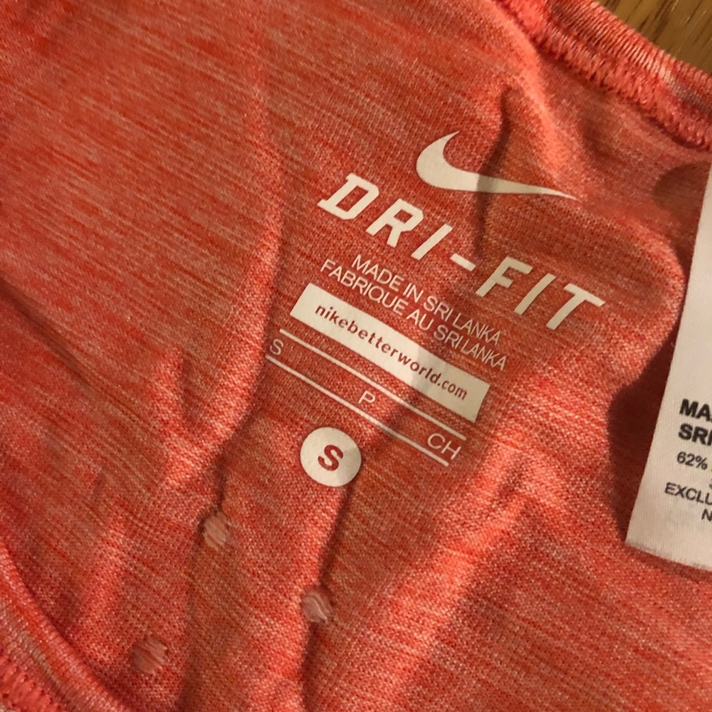 Nike dri-fit active shirt